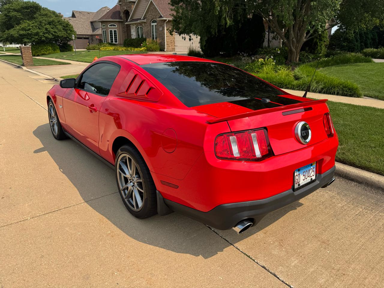 Ford Mustang 2dr Cpe GT 2011