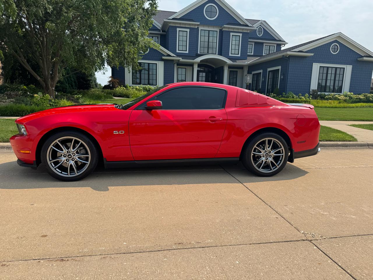 Ford Mustang 2dr Cpe GT 2011