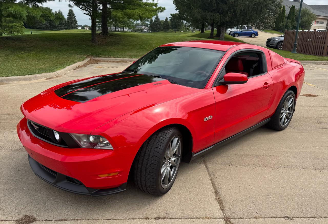 Ford Mustang 2dr Cpe GT 2011