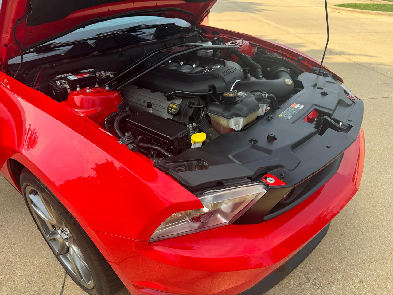 Ford Mustang 2dr Cpe GT 2011