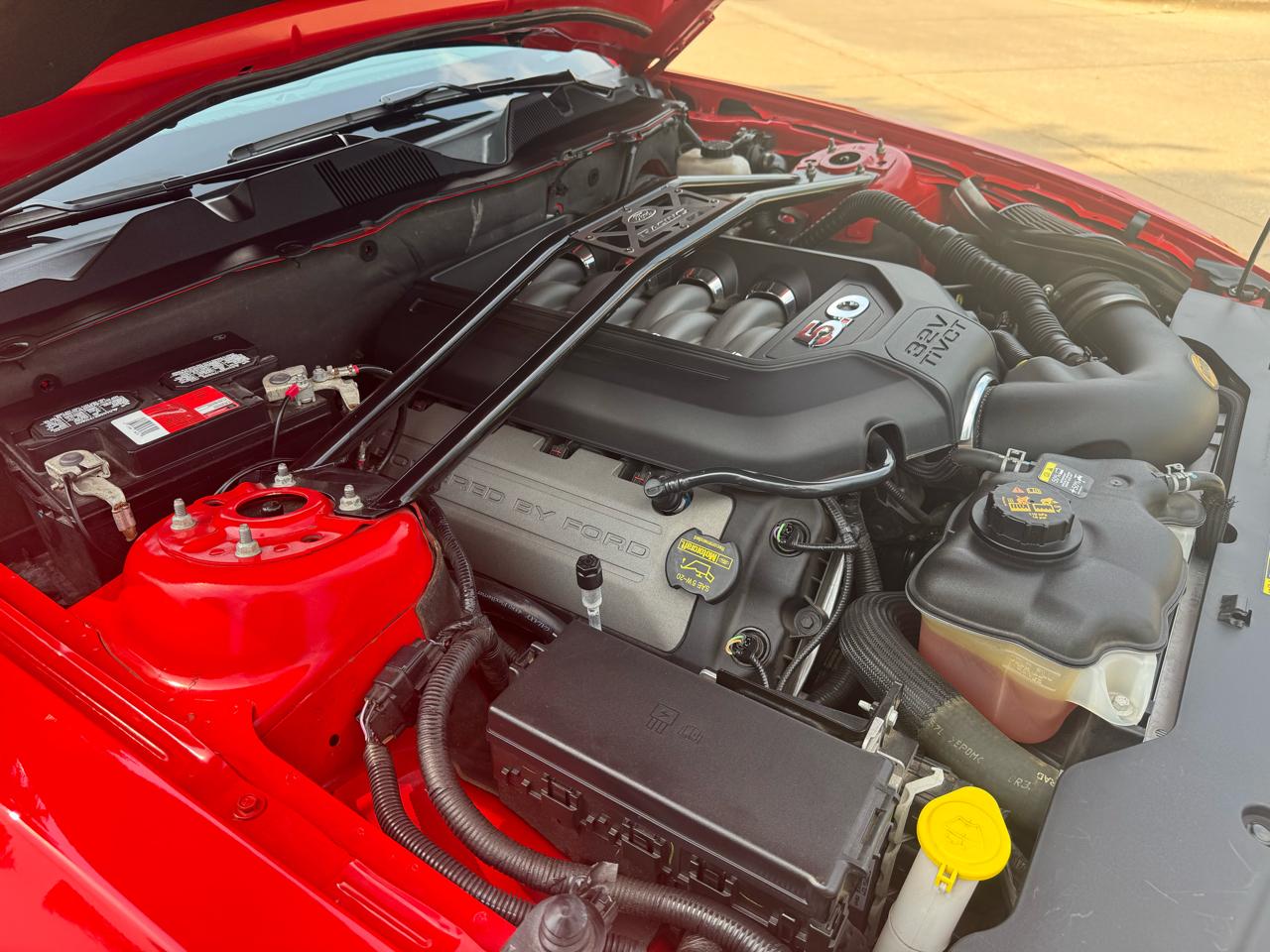 Ford Mustang 2dr Cpe GT 2011
