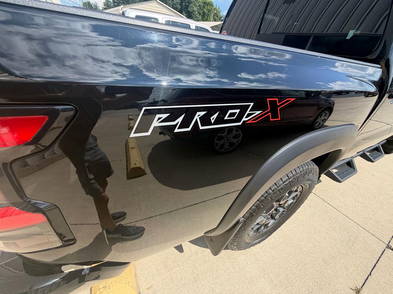 Nissan Frontier Crew Cab 4x2 PRO-X Auto *Ltd Avail* 2023