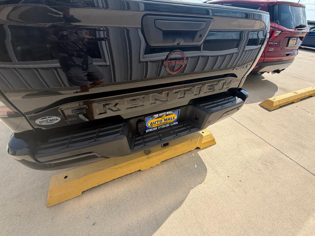 Nissan Frontier Crew Cab 4x2 PRO-X Auto *Ltd Avail* 2023