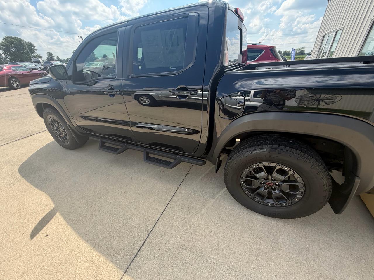 Nissan Frontier Crew Cab 4x2 PRO-X Auto *Ltd Avail* 2023