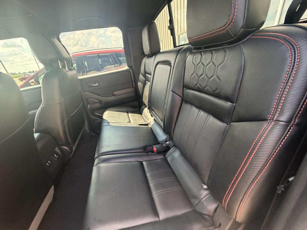Nissan Frontier Crew Cab 4x2 PRO-X Auto *Ltd Avail* 2023