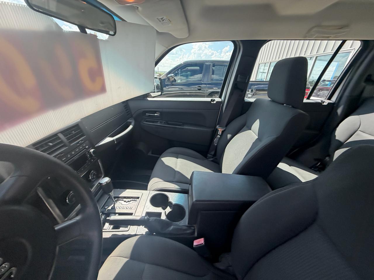 Jeep Liberty 4WD 4dr Sport 2009