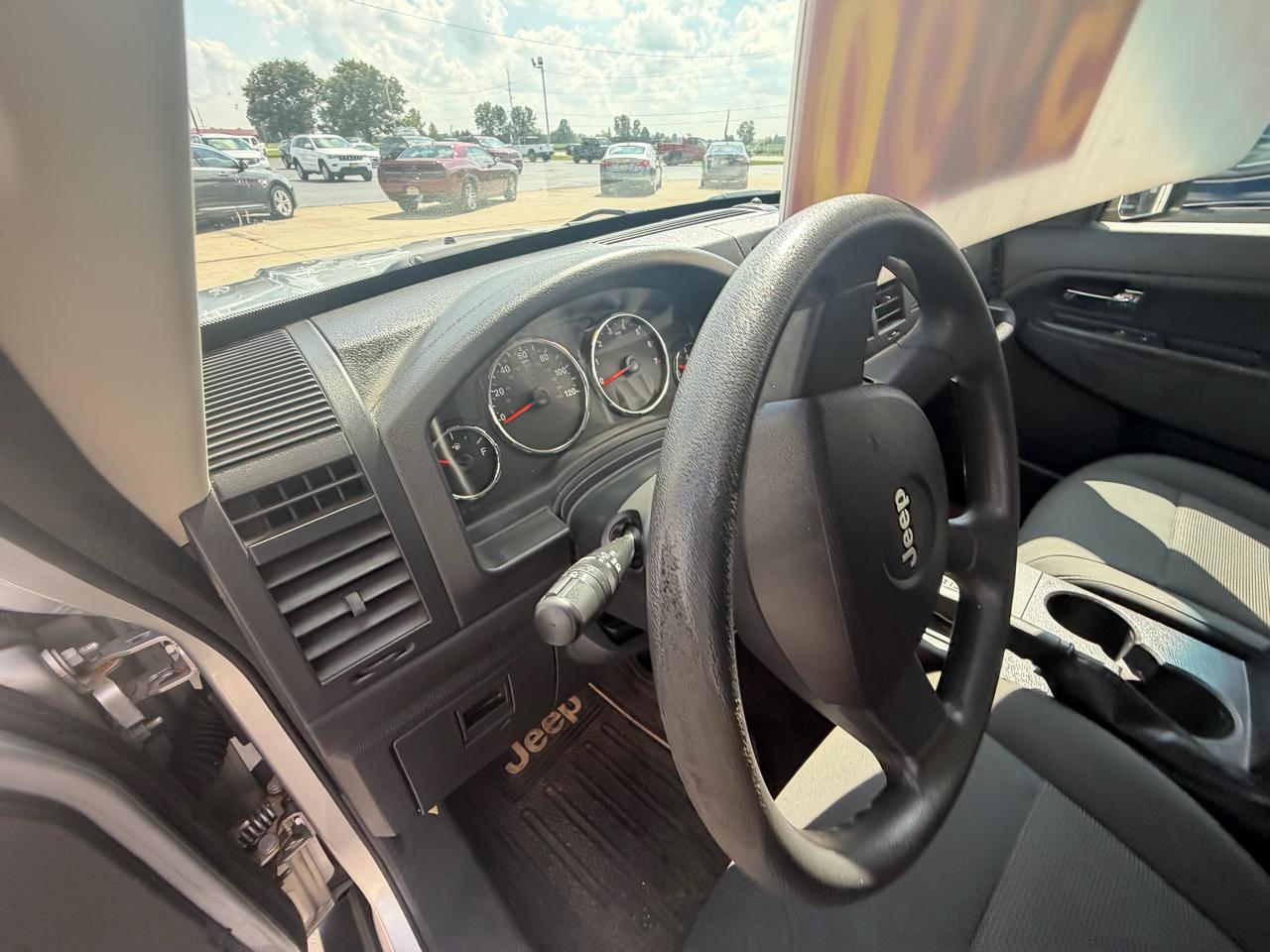 Jeep Liberty 4WD 4dr Sport 2009