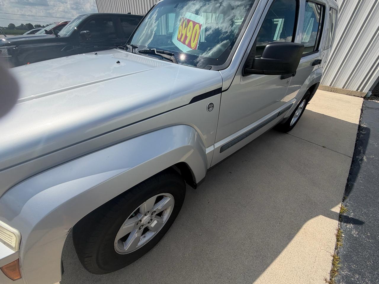 Jeep Liberty 4WD 4dr Sport 2009