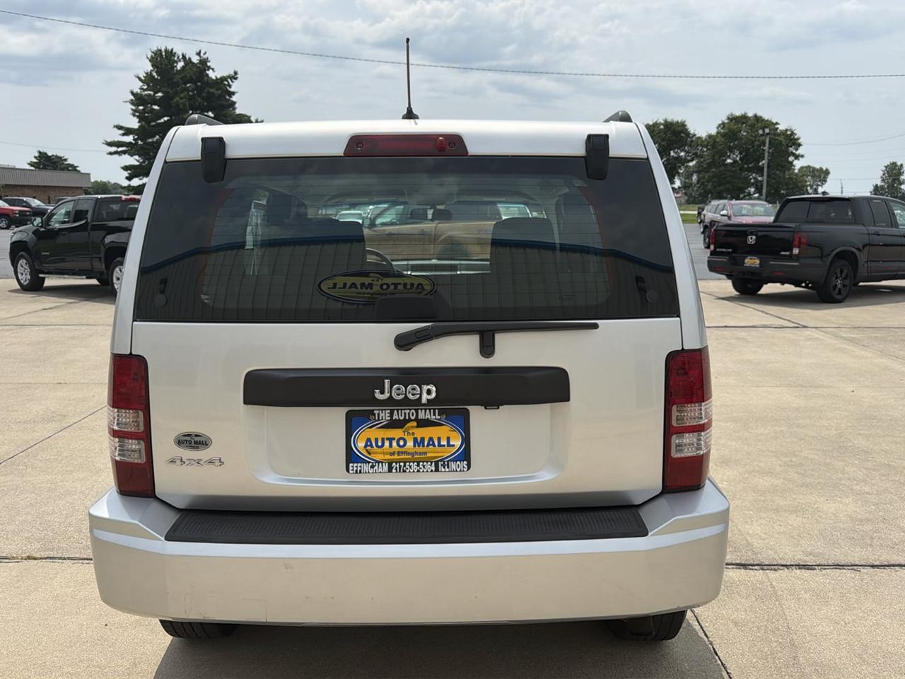 Jeep Liberty 4WD 4dr Sport 2009