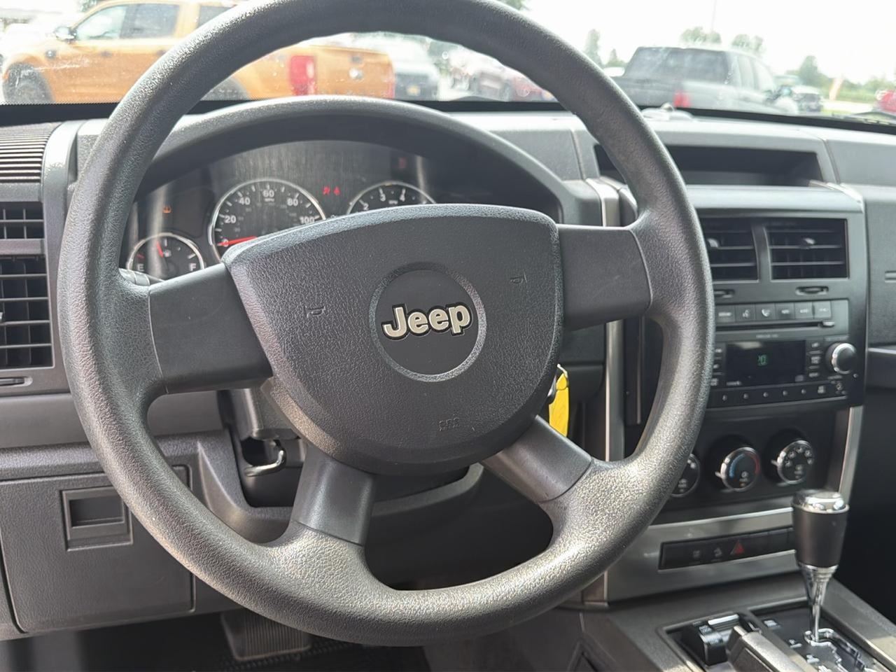 Jeep Liberty 4WD 4dr Sport 2009