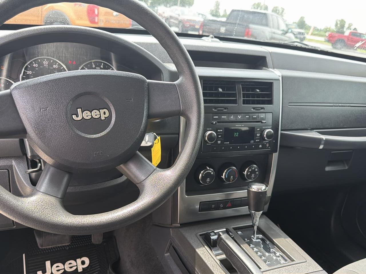 Jeep Liberty 4WD 4dr Sport 2009