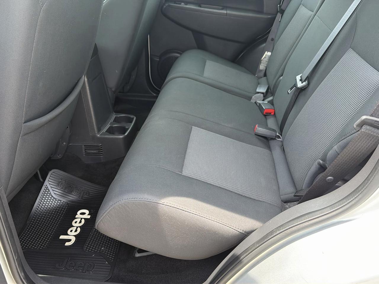 Jeep Liberty 4WD 4dr Sport 2009
