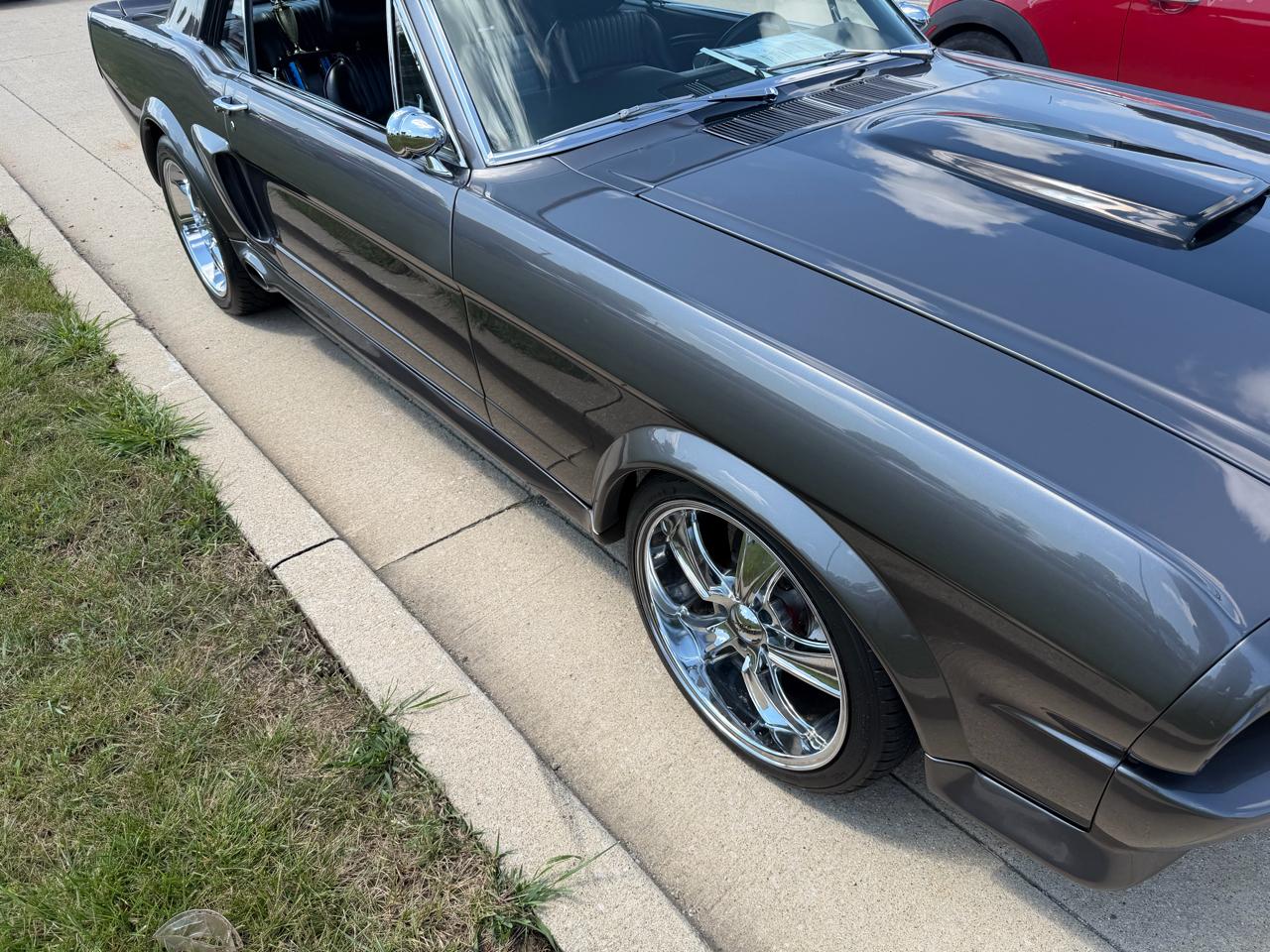 Ford Mustang 2dr Coupe 1966