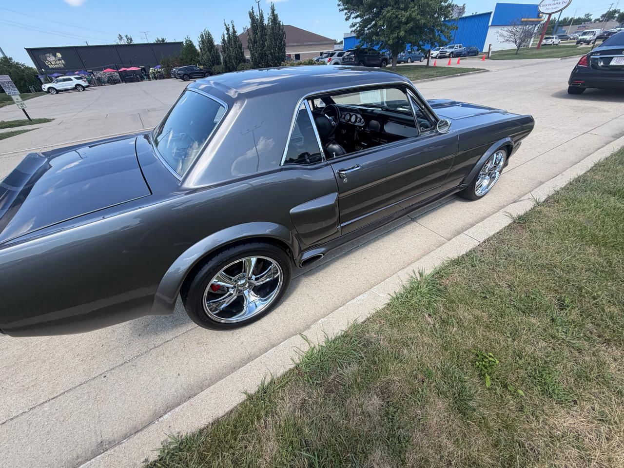 Ford Mustang 2dr Coupe 1966