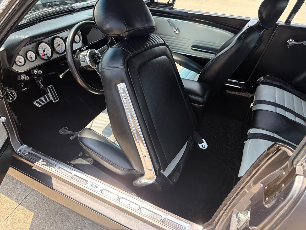 Ford Mustang 2dr Coupe 1966