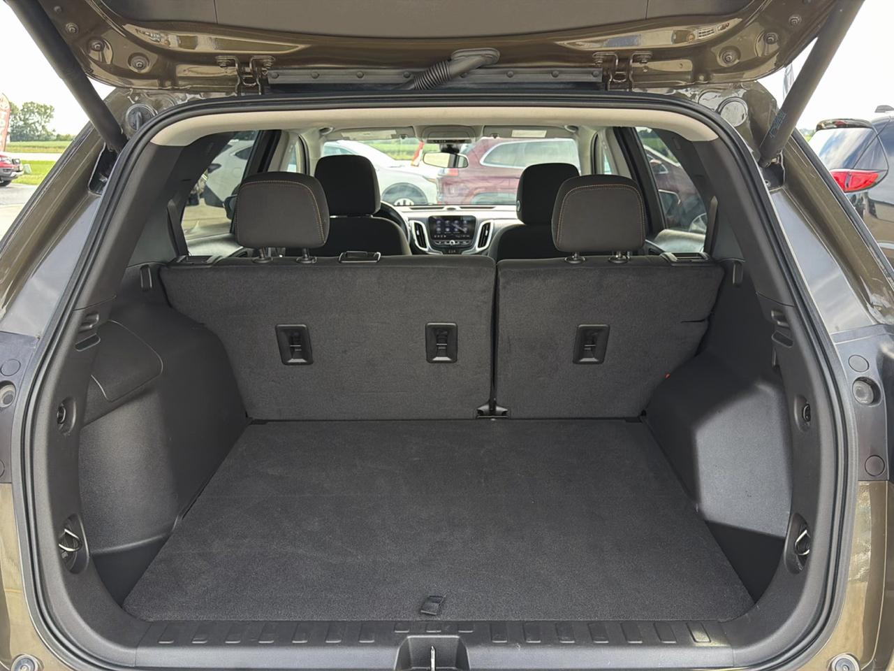 Chevrolet Equinox FWD 4dr LT w/1LT 2023