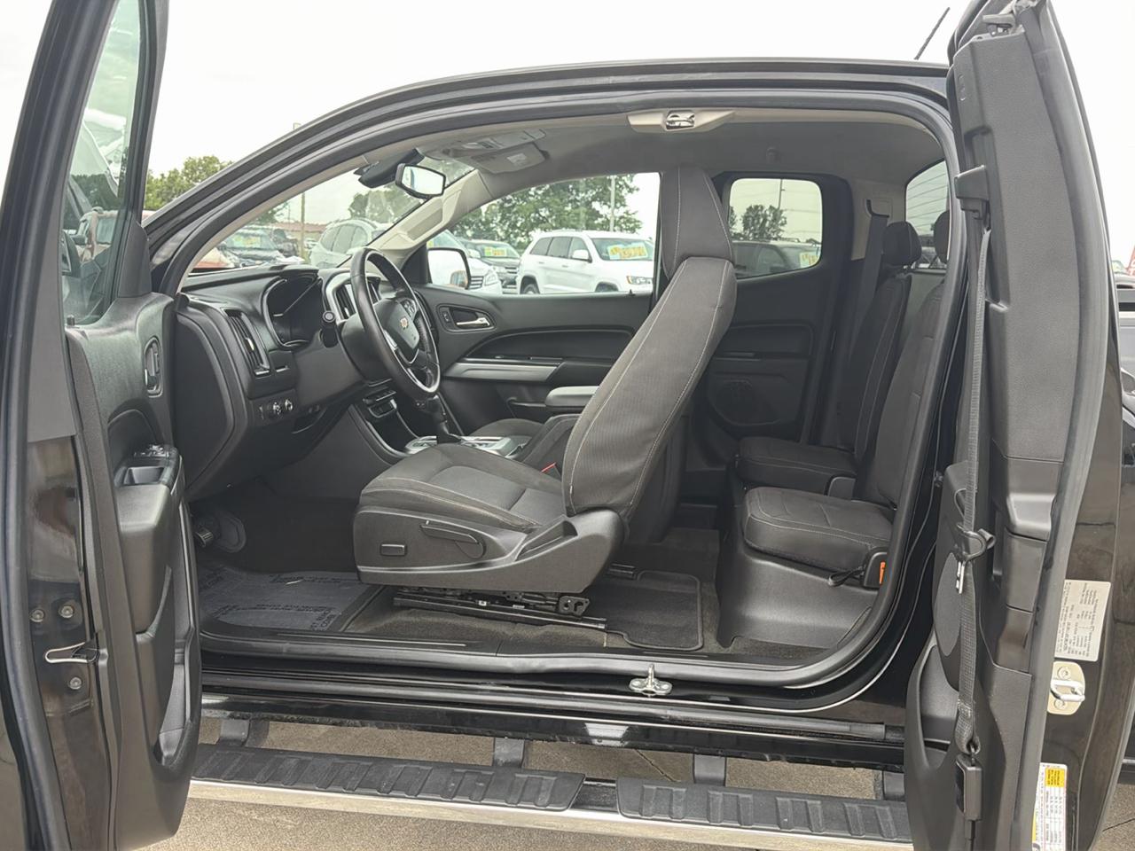 Chevrolet Colorado 4WD Ext Cab 128.3" LT 2015