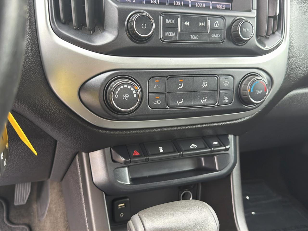 Chevrolet Colorado 4WD Ext Cab 128.3" LT 2015