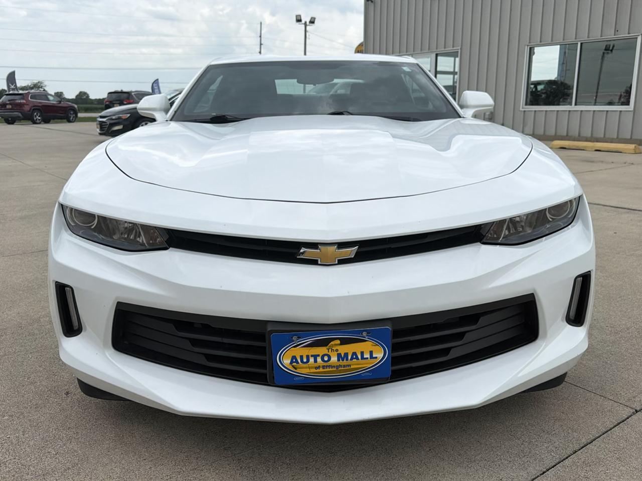 Chevrolet Camaro 2dr Cpe 1LT 2017