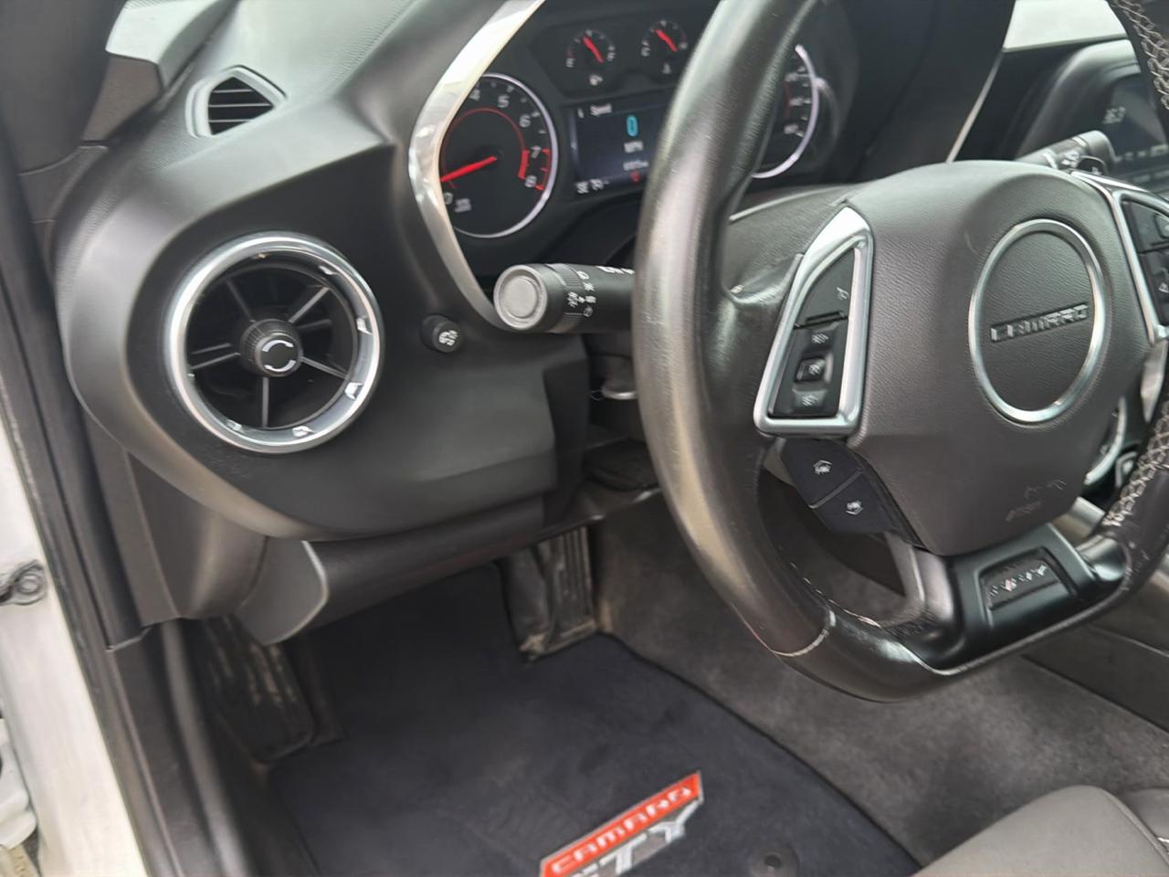 Chevrolet Camaro 2dr Cpe 1LT 2017