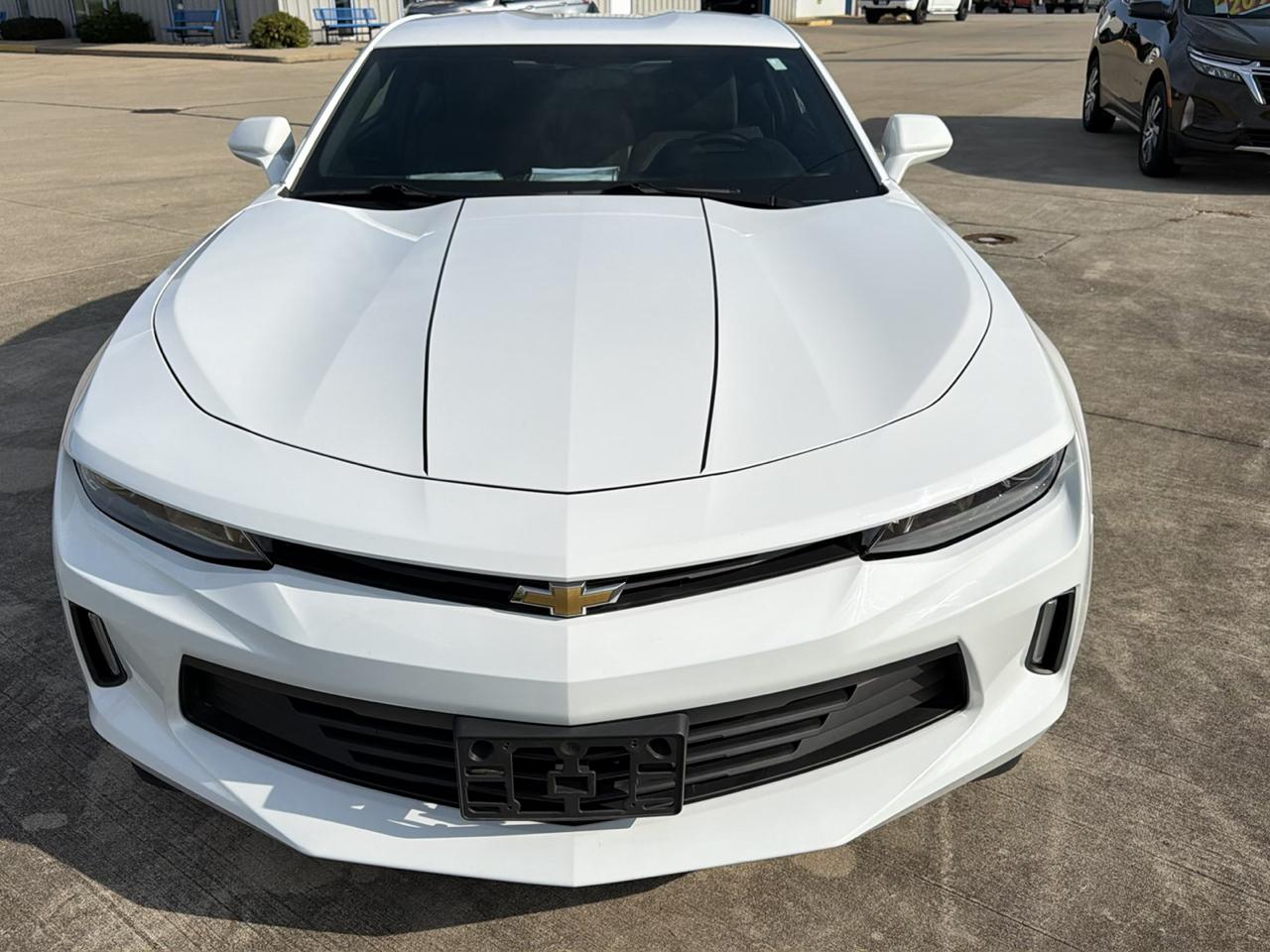 Chevrolet Camaro 2dr Cpe 1LT 2017