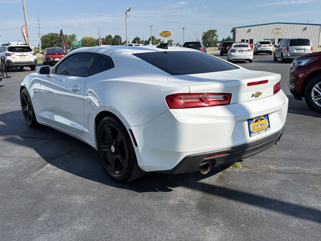 Chevrolet Camaro 2dr Cpe 1LT 2017