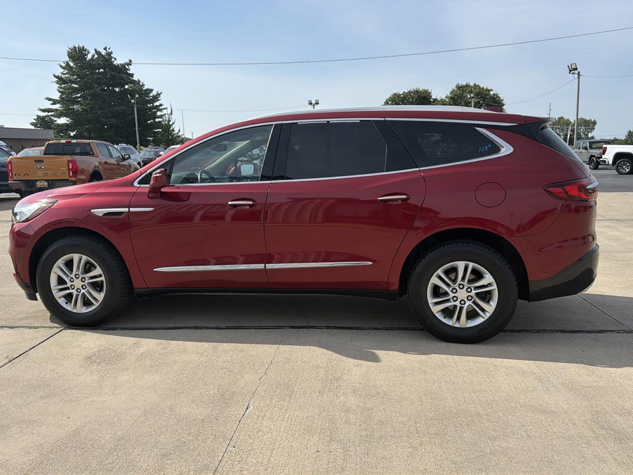 Buick Enclave FWD 4dr Essence 2019
