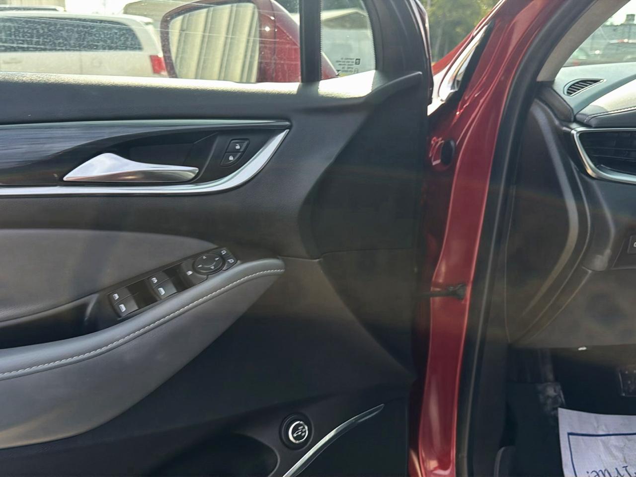 Buick Enclave FWD 4dr Essence 2019