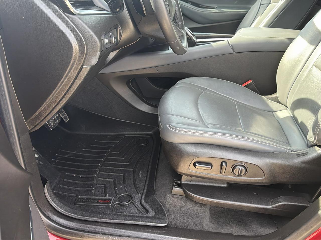 Buick Enclave FWD 4dr Essence 2019
