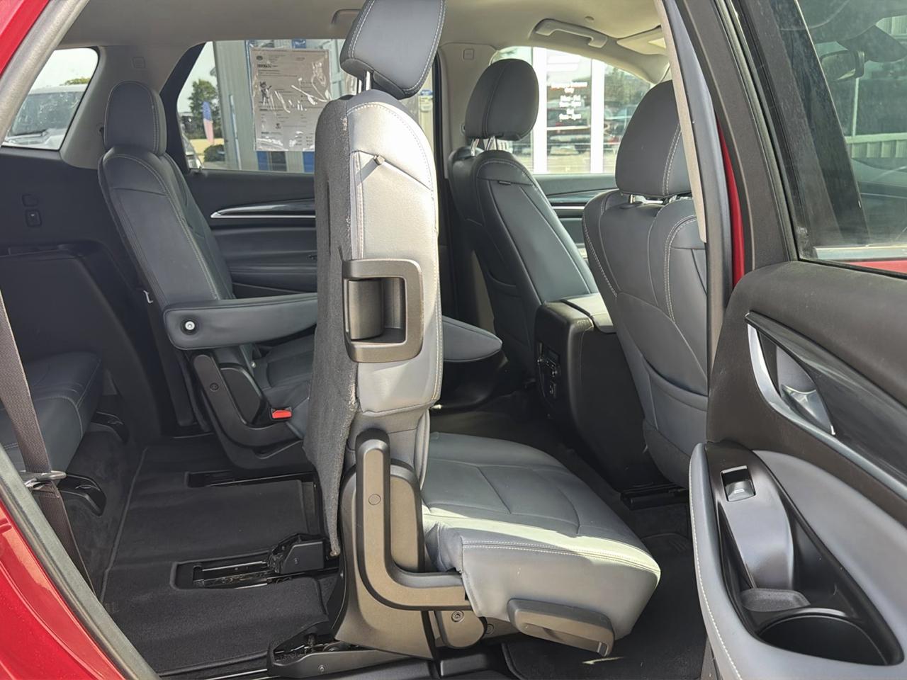 Buick Enclave FWD 4dr Essence 2019