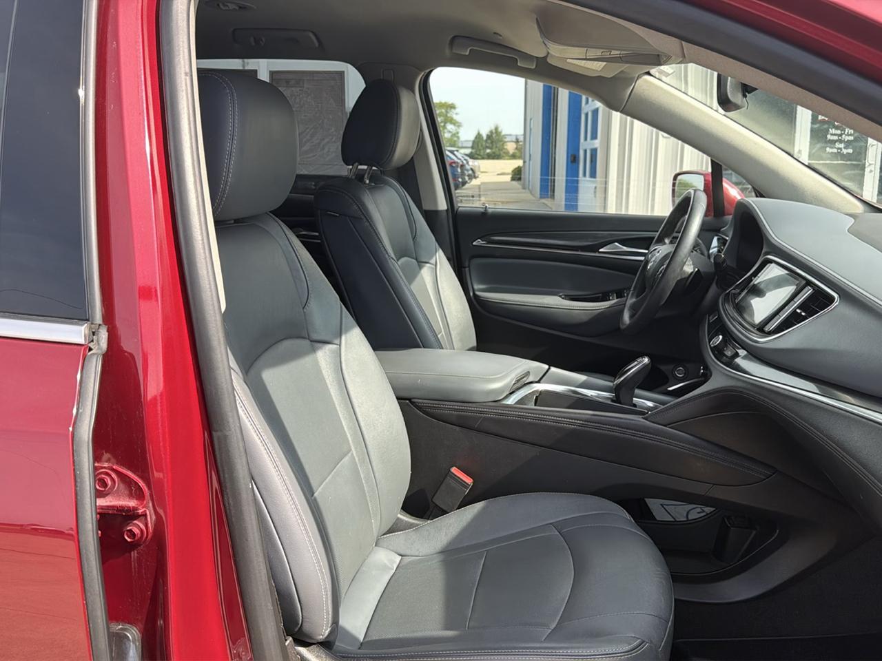 Buick Enclave FWD 4dr Essence 2019