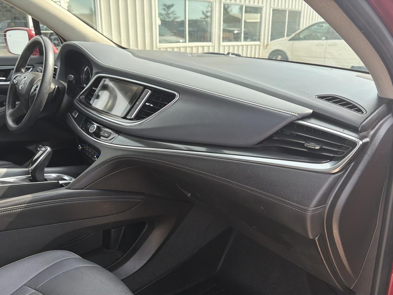 Buick Enclave FWD 4dr Essence 2019