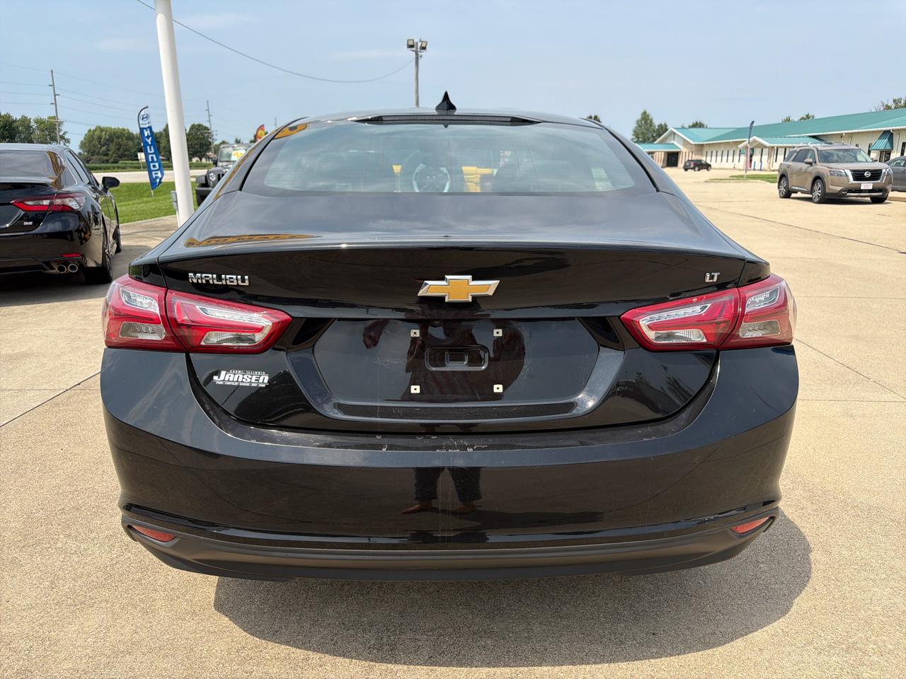Chevrolet Malibu 4dr Sdn LT 2022