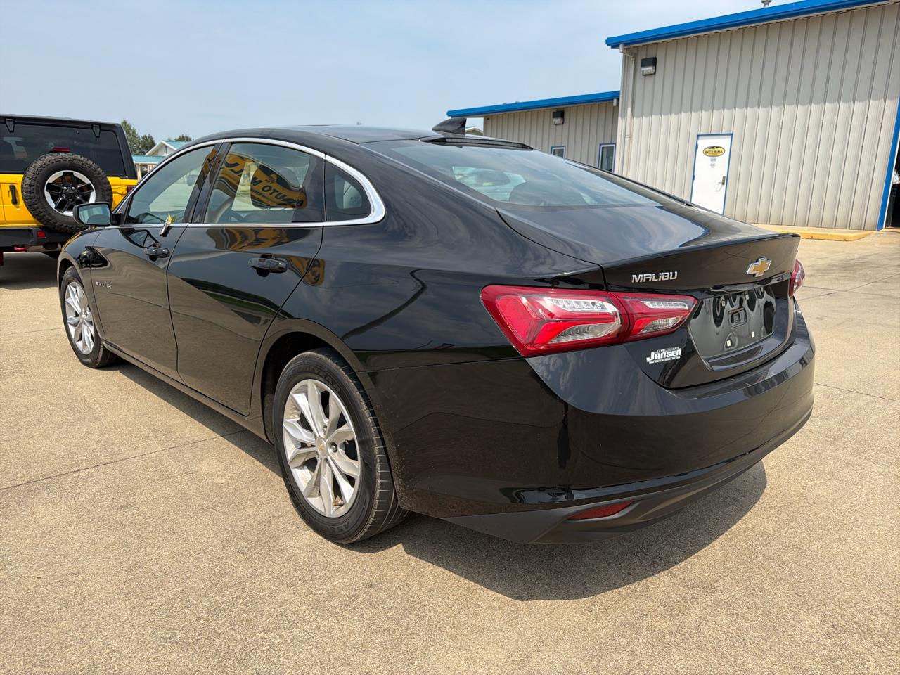 Chevrolet Malibu 4dr Sdn LT 2022
