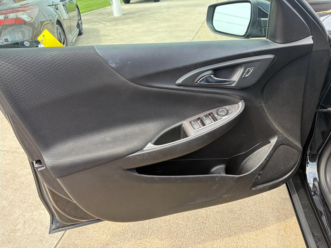 Chevrolet Malibu 4dr Sdn LT 2022