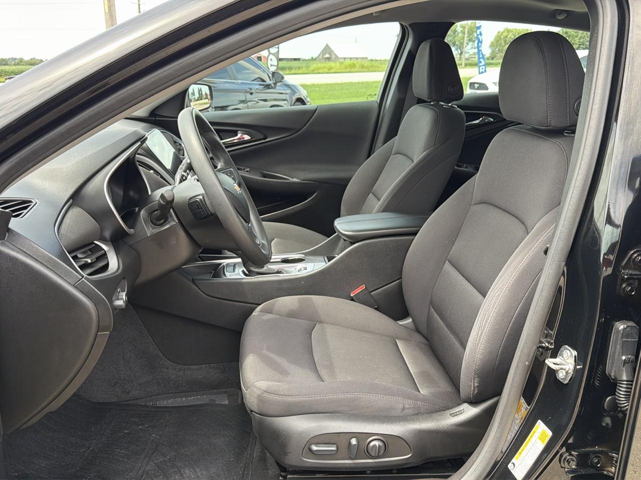Chevrolet Malibu 4dr Sdn LT 2022