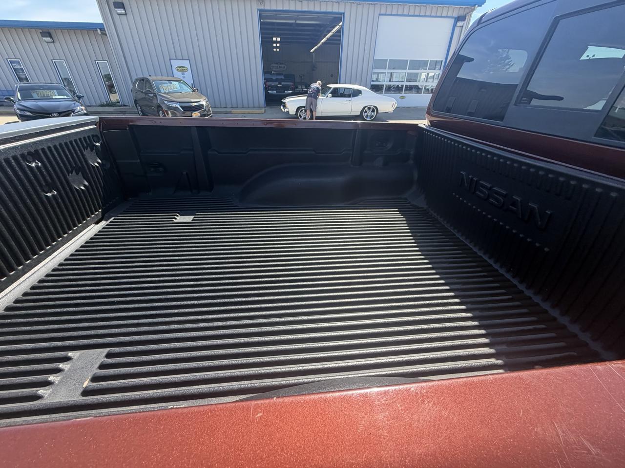 Nissan Frontier 2WD King Cab I4 Auto SV 2016
