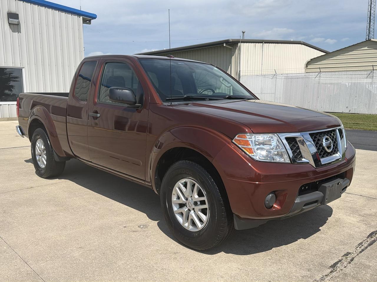 Nissan Frontier 2WD King Cab I4 Auto SV 2016