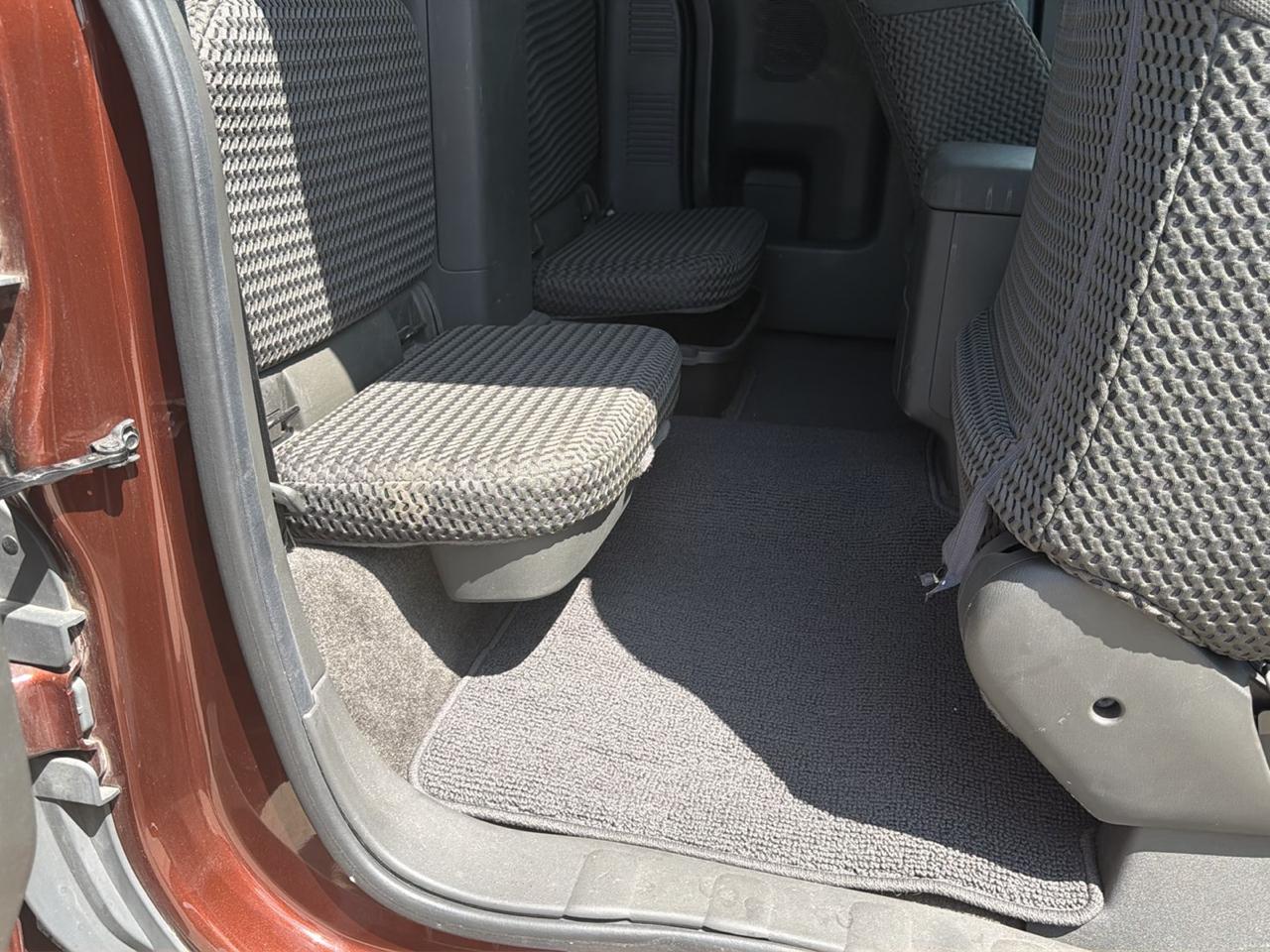 Nissan Frontier 2WD King Cab I4 Auto SV 2016