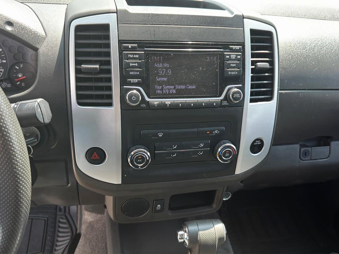 Nissan Frontier 2WD King Cab I4 Auto SV 2016
