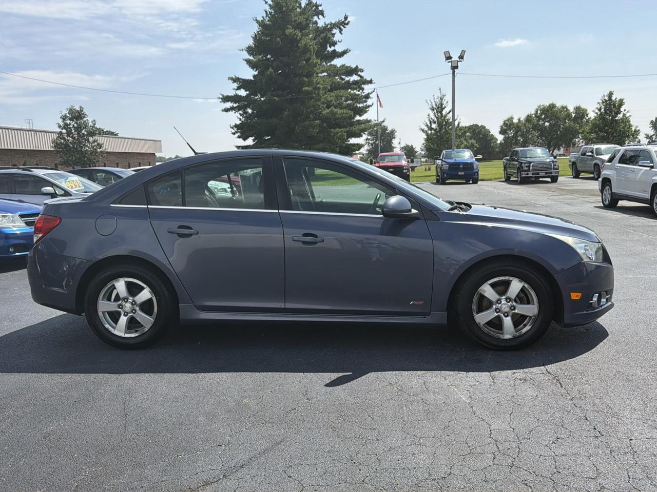 Chevrolet Cruze 4dr Sdn Auto 1LT 2013