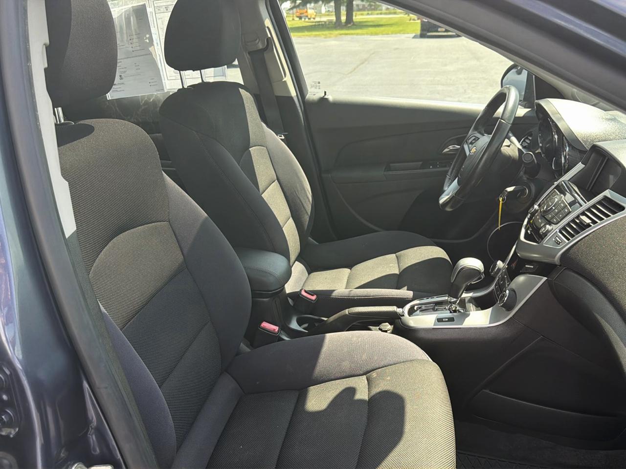 Chevrolet Cruze 4dr Sdn Auto 1LT 2013