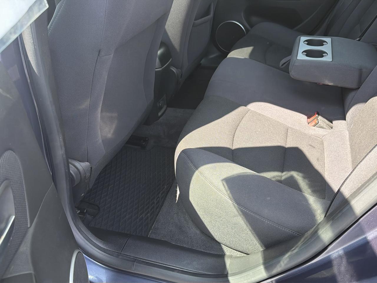 Chevrolet Cruze 4dr Sdn Auto 1LT 2013