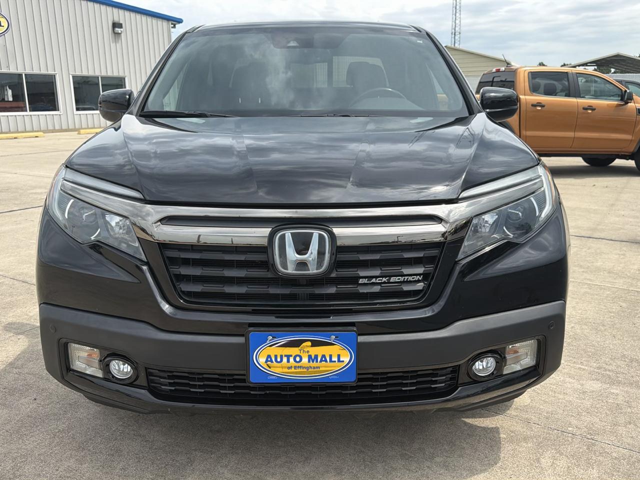 Honda Ridgeline Black Edition 4x4 Crew Cab 5.3' Bed 2017