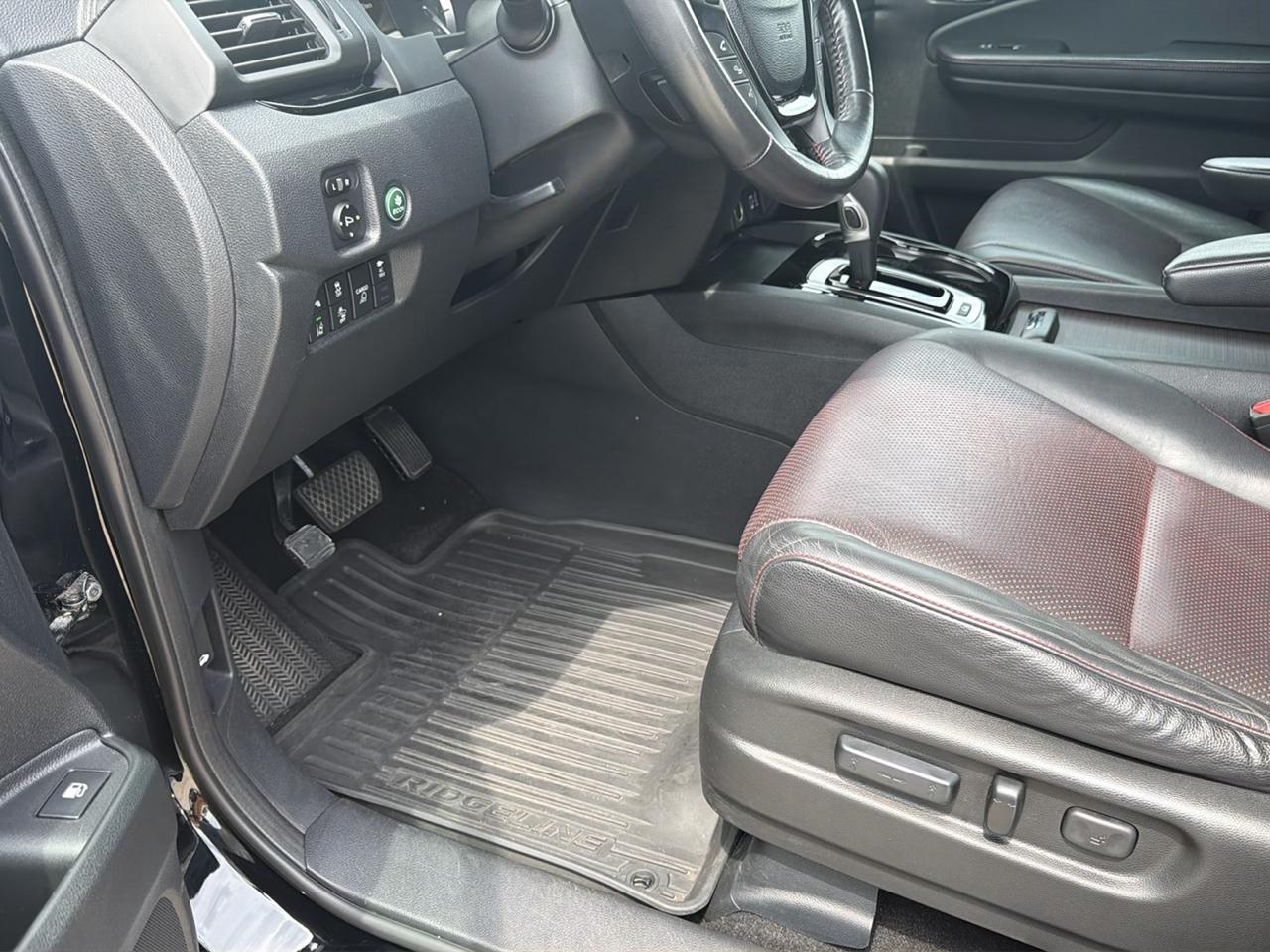 Honda Ridgeline Black Edition 4x4 Crew Cab 5.3' Bed 2017