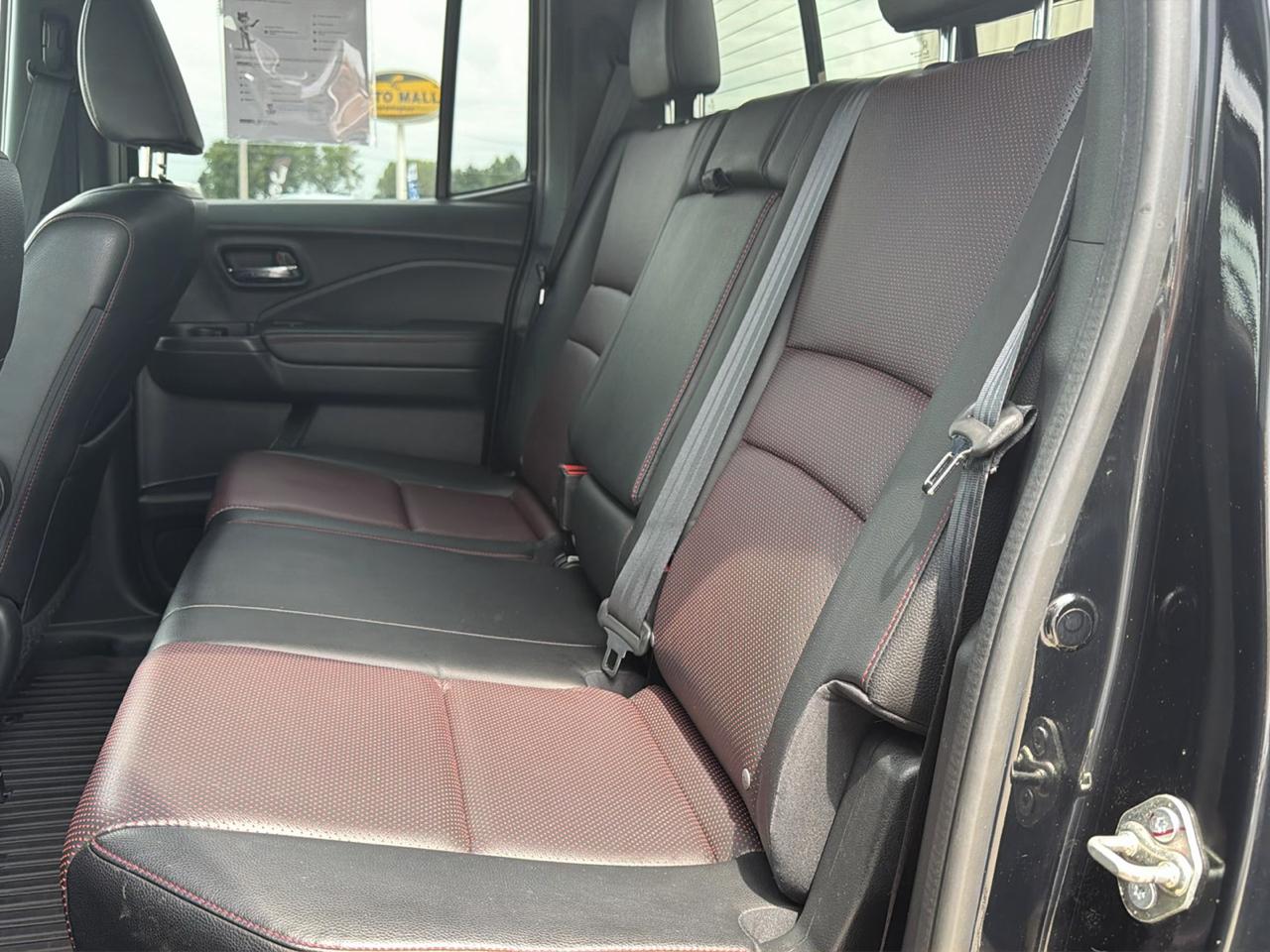 Honda Ridgeline Black Edition 4x4 Crew Cab 5.3' Bed 2017