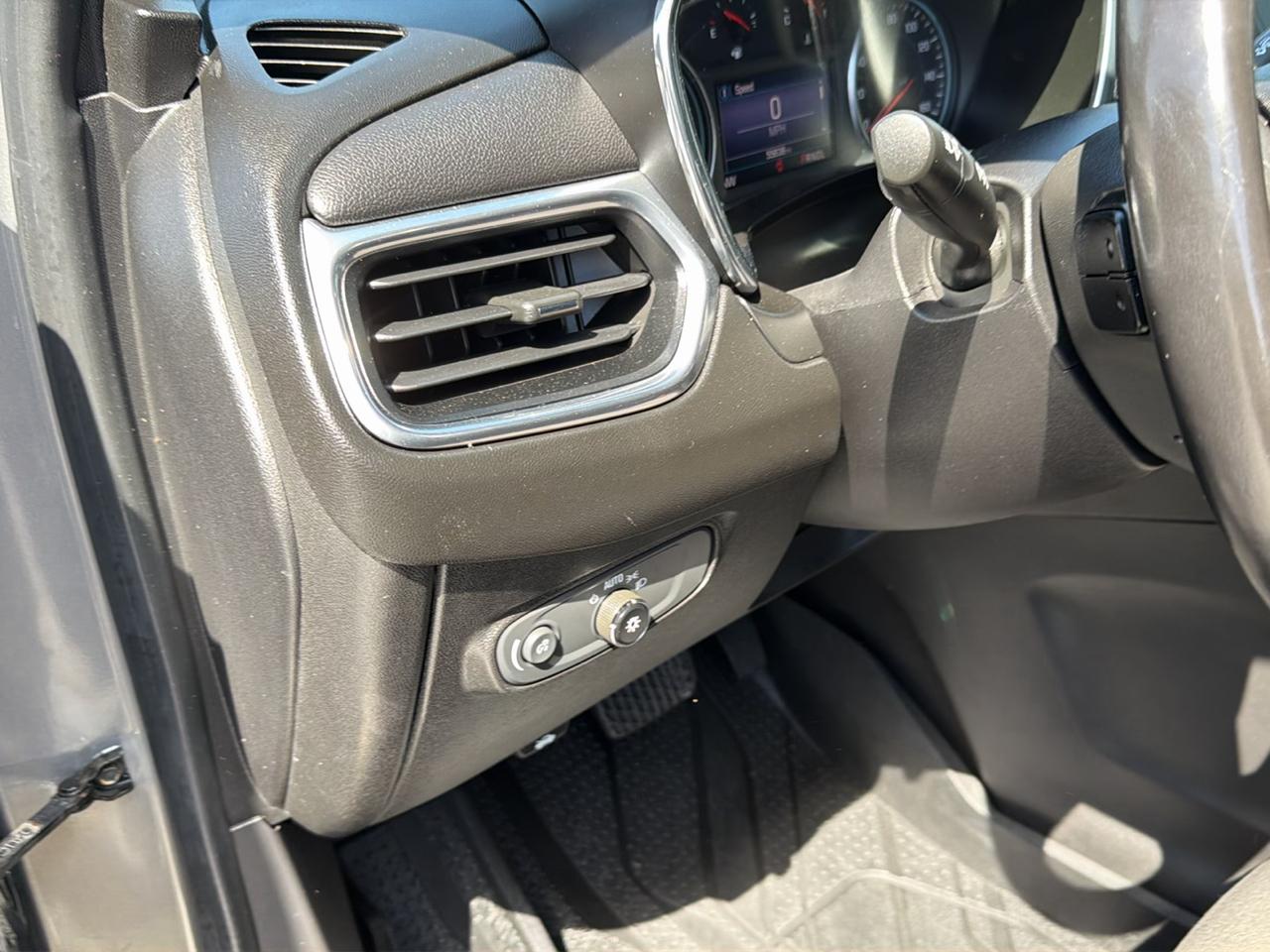 Chevrolet Equinox FWD 4dr LT w/1LT 2019
