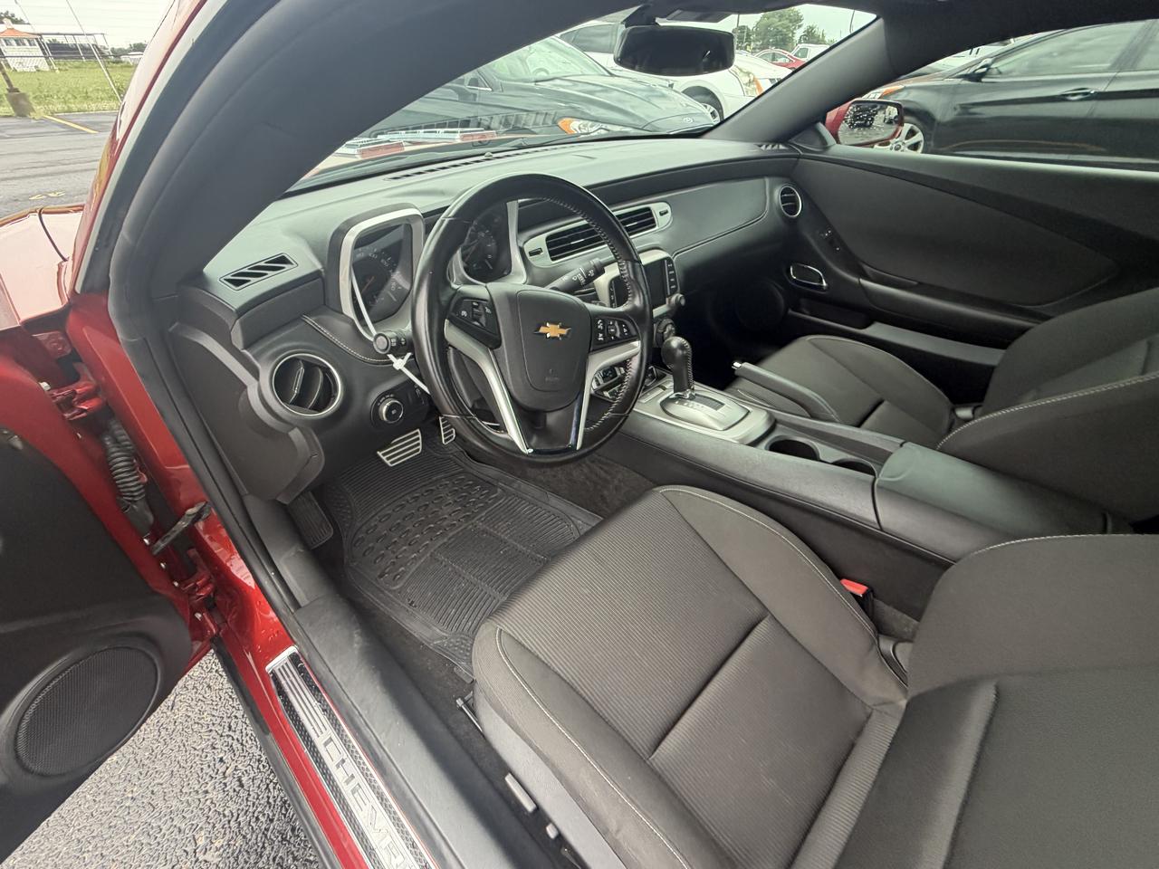 Chevrolet Camaro 2dr Cpe LT w/1LT 2015