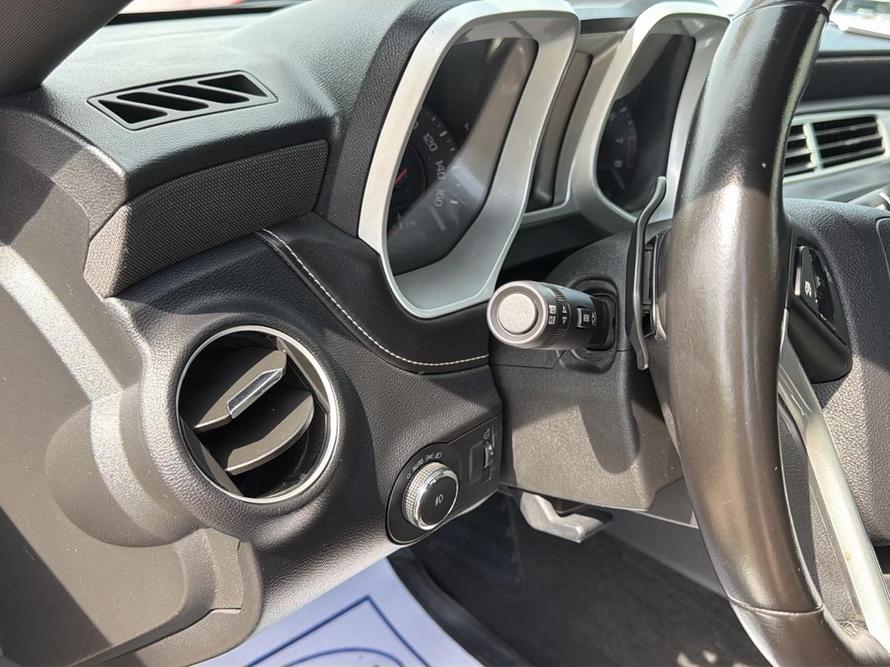 Chevrolet Camaro 2dr Cpe LT w/1LT 2015