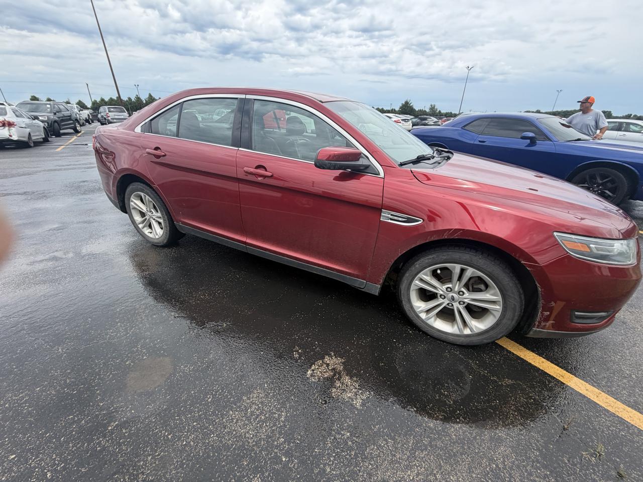 Ford Taurus SEL FWD 2018